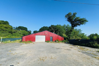 Ma-Cabane - Vente Local commercial SEVIGNAC, 1000 m²