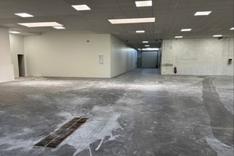 Ma-Cabane - Vente Local commercial SORBIERS, 800 m²