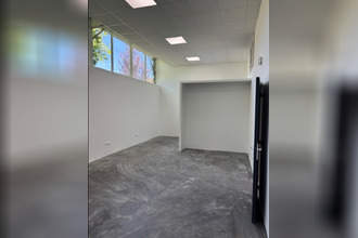 Ma-Cabane - Vente Local commercial SORBIERS, 800 m²