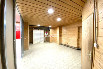 Ma-Cabane - Vente Local commercial Taninges, 102 m²
