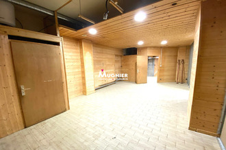 Ma-Cabane - Vente Local commercial Taninges, 102 m²