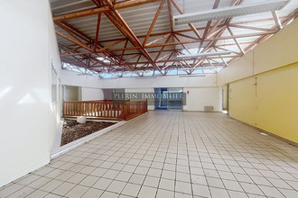 Ma-Cabane - Vente Local commercial TREGUEUX, 1400 m²