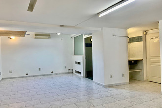 Ma-Cabane - Vente Local commercial TRETS, 63 m²