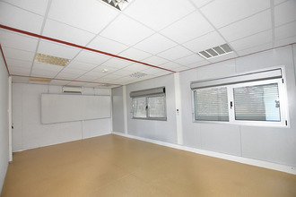 Ma-Cabane - Vente Local commercial VARENNES-SUR-ALLIER, 360 m²