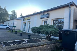 Ma-Cabane - Vente Local commercial VELAINE-EN-HAYE, 100 m²