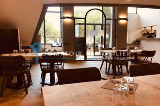 Ma-Cabane - Vente Local commercial Vergèze, 320 m²