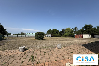 Ma-Cabane - Vente Local commercial Verneuil-en-Halatte, 214 m²