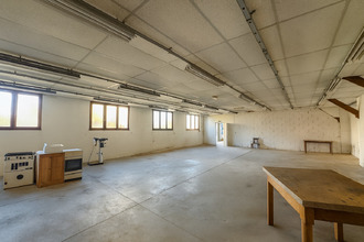 Ma-Cabane - Vente Local commercial Villerest, 180 m²