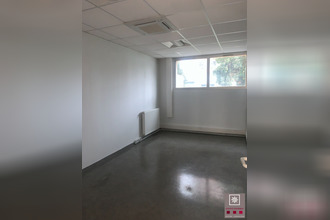 Ma-Cabane - Vente Local commercial VILLEURBANNE, 485 m²