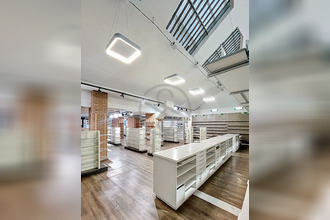 Ma-Cabane - Vente Local commercial VOIRON, 423 m²