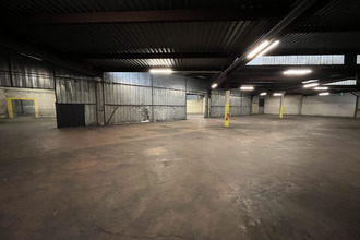 Ma-Cabane - Vente Local commercial Wimille, 3600 m²