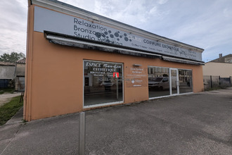 Vente Local commercial 33820, Étauliers France