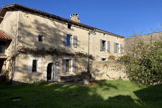 Ma-Cabane - Vente Maison Aigre, 190 m²