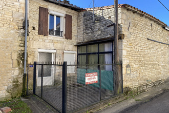 Ma-Cabane - Vente Maison Aigre, 47 m²