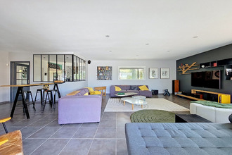 Ma-Cabane - Vente Maison Aigrefeuille, 201 m²