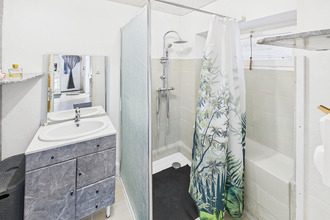 Ma-Cabane - Vente Maison AIGUEPERSE, 84 m²