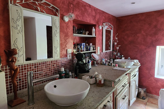 Ma-Cabane - Vente Maison Ainay-le-Château, 201 m²