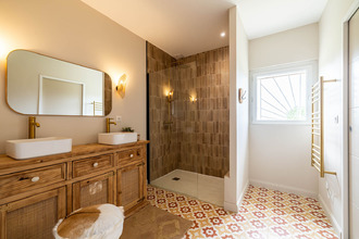 Ma-Cabane - Vente Maison AIRE-SUR-L'ADOUR, 205 m²
