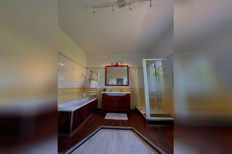 Ma-Cabane - Vente Maison AMBARES-ET-LAGRAVE, 208 m²