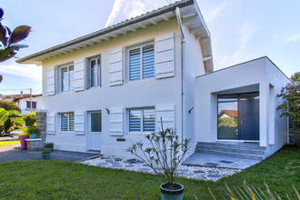 Ma-Cabane - Vente Maison Anglet, 180 m²