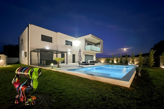 Ma-Cabane - Vente Maison Anse, 200 m²