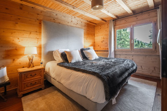 Ma-Cabane - Vente Maison ARACHES-LA-FRASSE, 200 m²