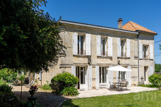 Ma-Cabane - Vente Maison ARTIGUES-PRES-BORDEAUX, 221 m²