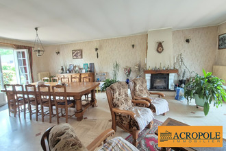 Ma-Cabane - Vente Maison Aubigny-sur-Nère, 213 m²