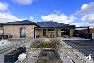 Ma-Cabane - Vente Maison Avesnes-le-Sec, 214 m²