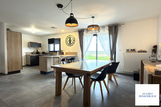 Ma-Cabane - Vente Maison Avord, 93 m²