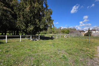 Ma-Cabane - Vente Maison AYGUEMORTE-LES-GRAVES, 452 m²