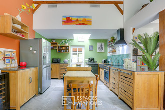 Ma-Cabane - Vente Maison AZUR, 261 m²