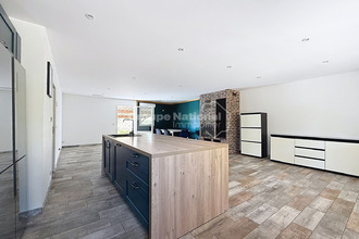 Ma-Cabane - Vente Maison BAGNOLS-EN-FORET, 100 m²