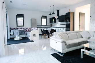 Ma-Cabane - Vente Maison Bagnols-sur-Cèze, 145 m²