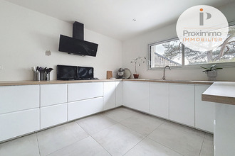 Ma-Cabane - Vente Maison BAIN-DE-BRETAGNE, 145 m²