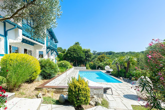 Ma-Cabane - Vente Maison Bassussarry, 196 m²