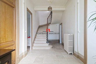 Ma-Cabane - Vente Maison Bayon-sur-Gironde, 303 m²