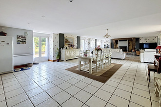 Ma-Cabane - Vente Maison BAZOUGES-LA-PEROUSE, 313 m²