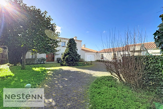 Ma-Cabane - Vente Maison BEAUVOIR-SUR-MER, 209 m²