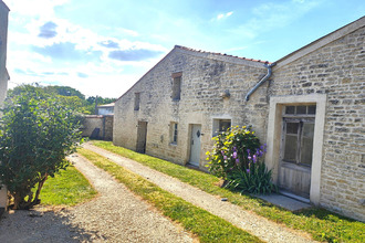 Ma-Cabane - Vente Maison BEAUVOIR-SUR-NIORT, 247 m²