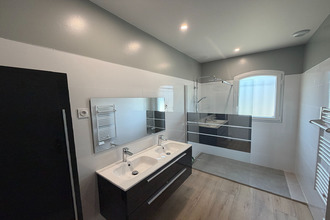 Ma-Cabane - Vente Maison BECON-LES-GRANITS, 112 m²