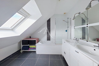 Ma-Cabane - Vente Maison BECON-LES-GRANITS, 120 m²