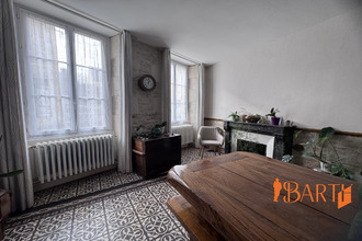 Ma-Cabane - Vente Maison Bengy-sur-Craon, 316 m²