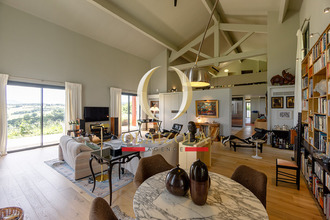 Ma-Cabane - Vente Maison BEYRIE-SUR-JOYEUSE, 260 m²