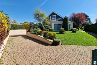 Ma-Cabane - Vente Maison BOIS-GUILLAUME, 207 m²
