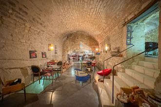 Ma-Cabane - Vente Local commercial BONNIEUX, 470 m²