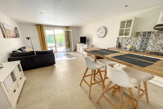 Ma-Cabane - Vente Maison BORMES-LES-MIMOSAS, 205 m²