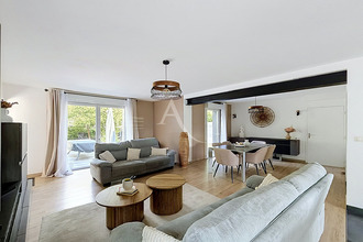 Ma-Cabane - Vente Maison BOUCHEMAINE, 125 m²