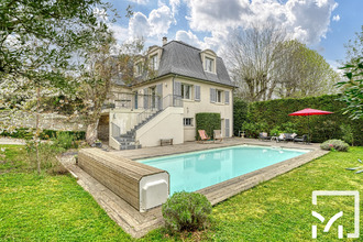 Ma-Cabane - Vente Maison Bougival, 275 m²