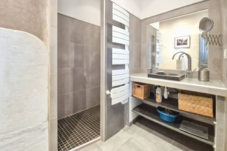 Ma-Cabane - Vente Maison BOULBON, 278 m²